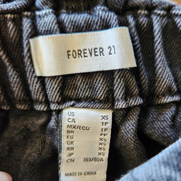 Lovely Pre-owned denim Black Stone Wash Jean Shorts Size xS - Picture 3 of 3